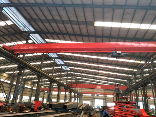 LDA型電動(dòng)單梁橋式起重機(jī)